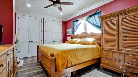 522 37th Street W Bradenton FL 34205