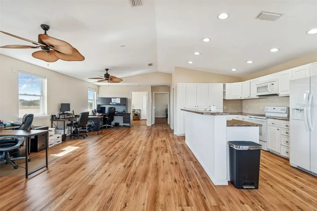 4026 Mcintosh Estates Lane Plant City FL 33565