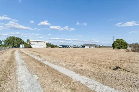 4026 Mcintosh Estates Lane Plant City FL 33565