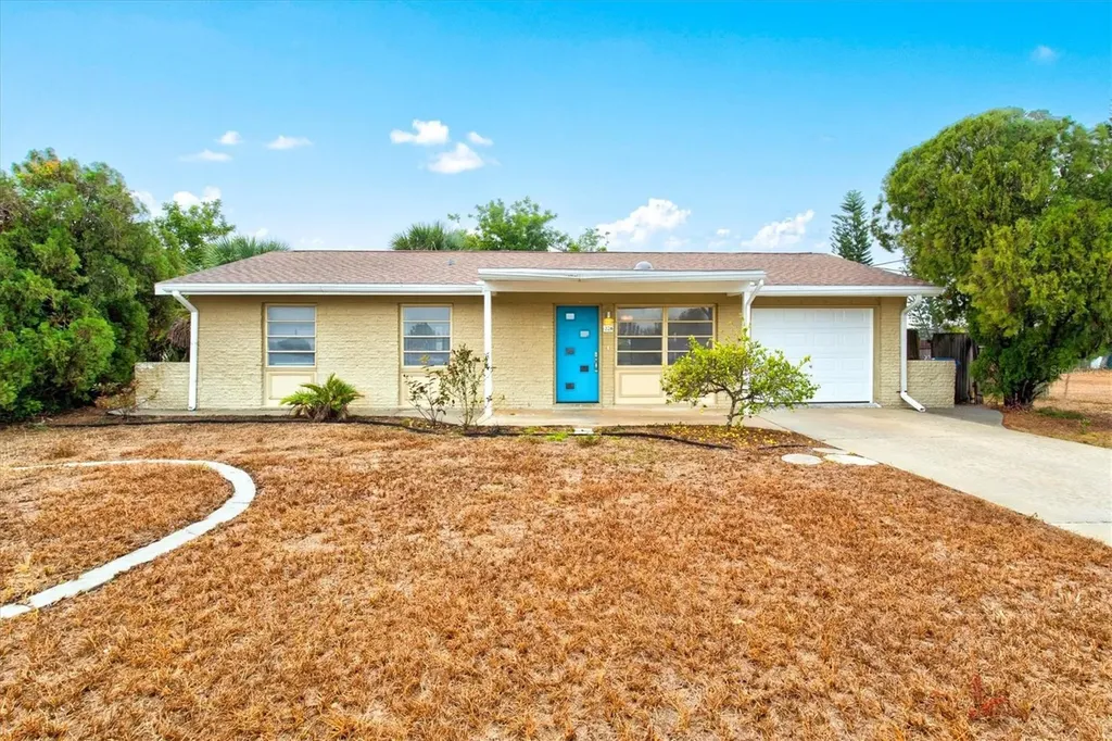 324 Granada Boulevard North Port FL 34287