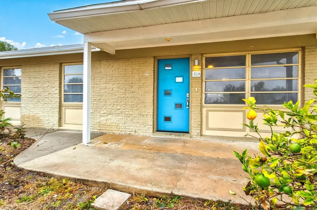 324 Granada Boulevard North Port FL 34287