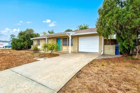 324 Granada Boulevard North Port FL 34287