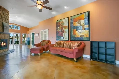 674 San Pablo Avenue Casselberry FL 32707