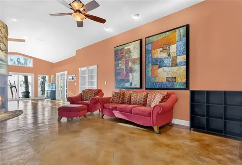 674 San Pablo Avenue Casselberry FL 32707