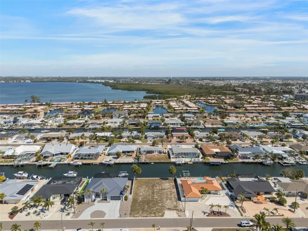 4007 Coconut Terrace Bradenton FL 34210