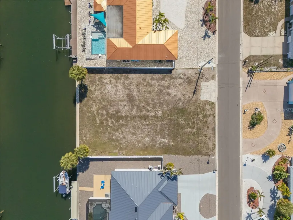 4007 Coconut Terrace Bradenton FL 34210