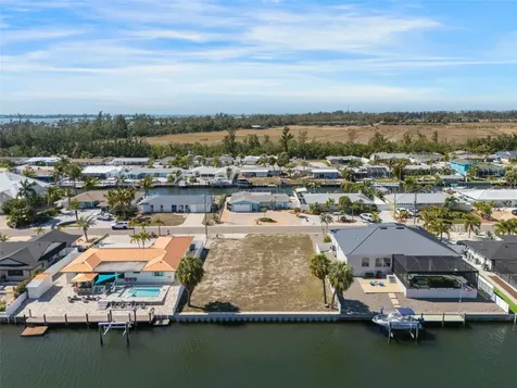 4007 Coconut Terrace Bradenton FL 34210