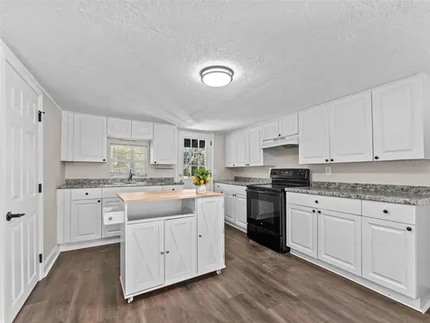 3622 E Mohawk Avenue Tampa FL 33610