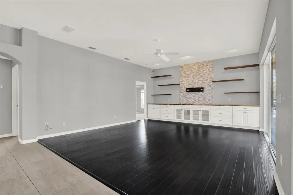 704 Fayette Place Lutz FL 33549