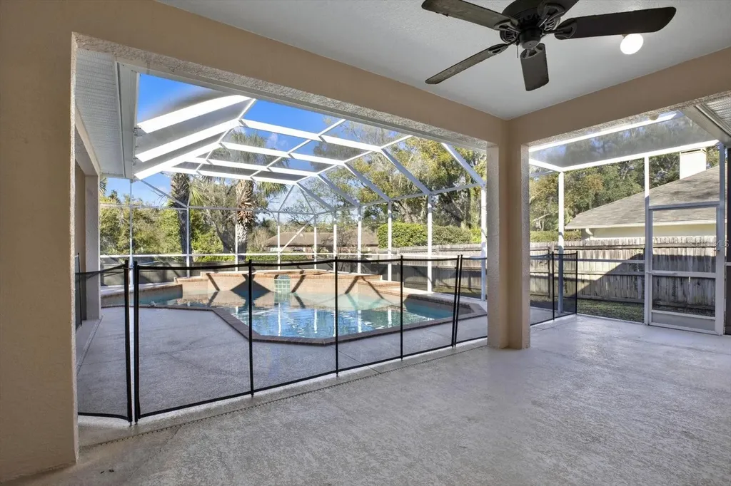 704 Fayette Place Lutz FL 33549