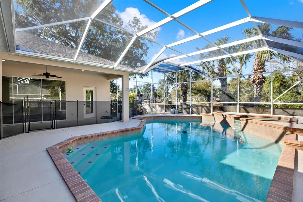 704 Fayette Place Lutz FL 33549