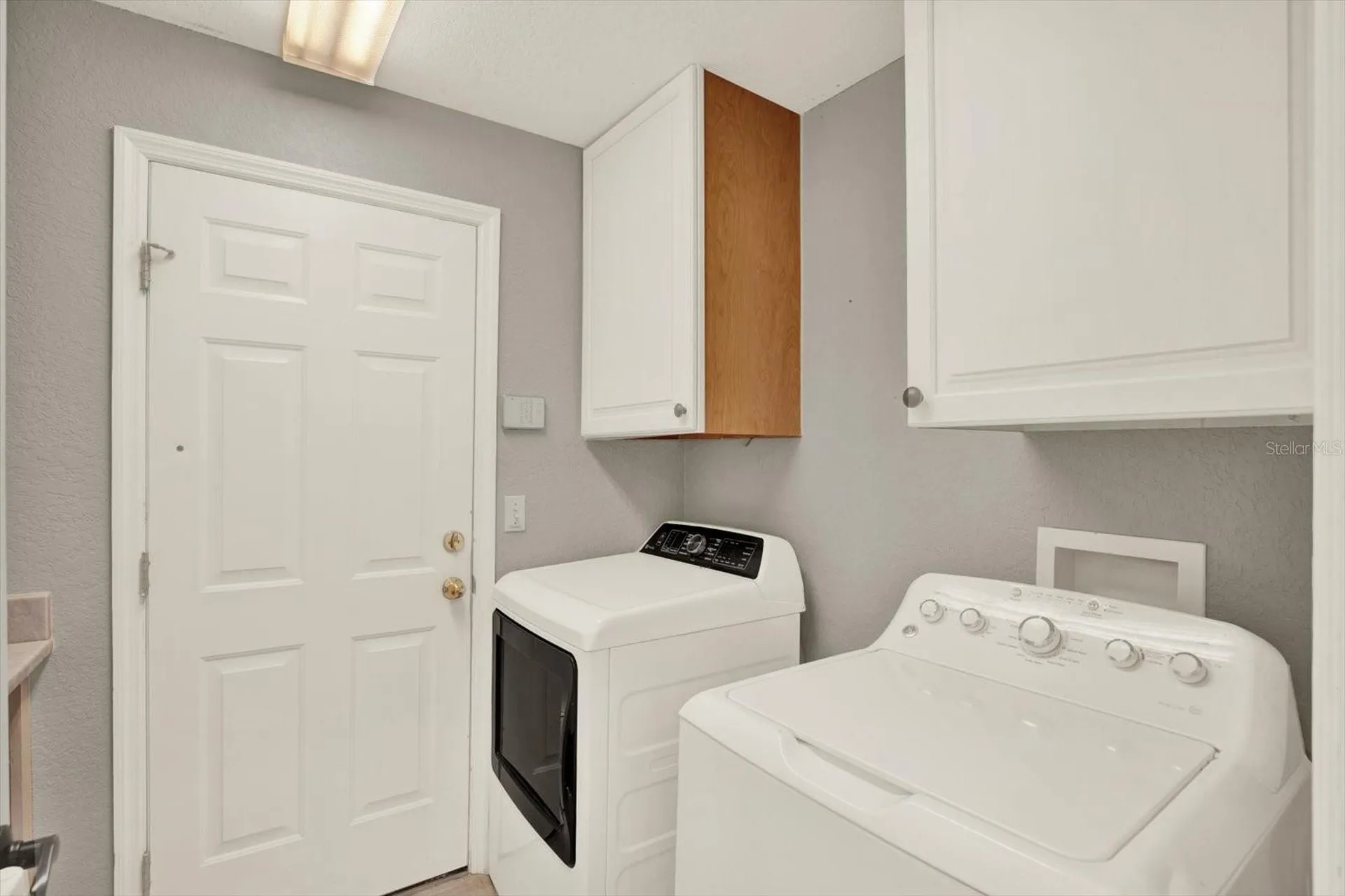 704 Fayette Place Lutz FL 33549