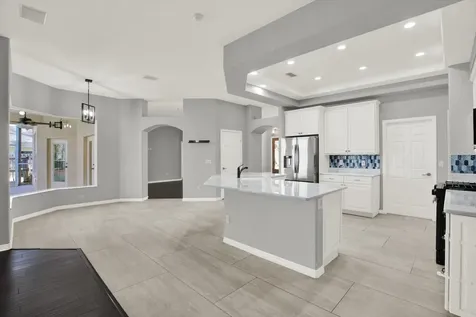 704 Fayette Place Lutz FL 33549