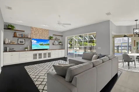 704 Fayette Place Lutz FL 33549