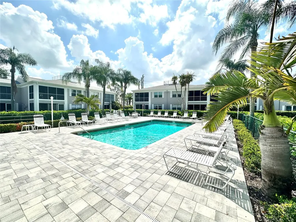 5647 Sheffield Greene Circle Sarasota FL 34235