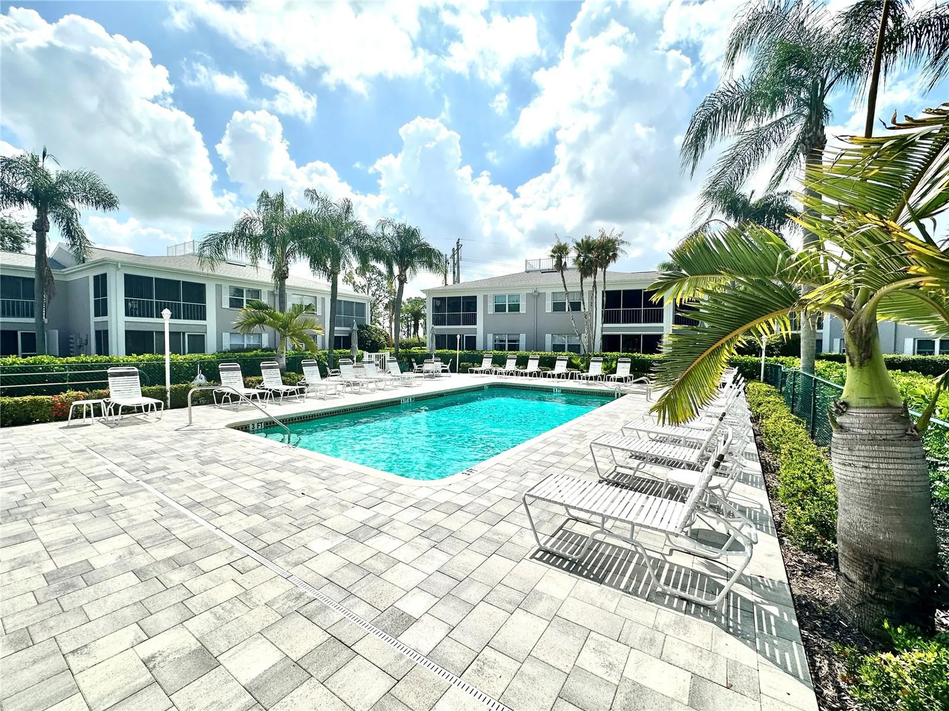 5647 Sheffield Greene Circle Sarasota FL 34235