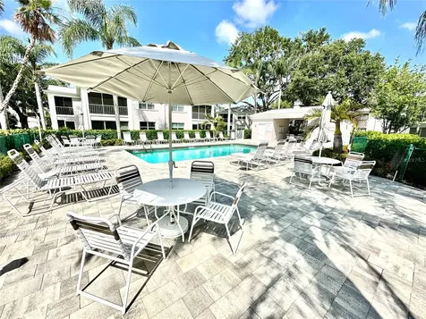 5647 Sheffield Greene Circle Sarasota FL 34235