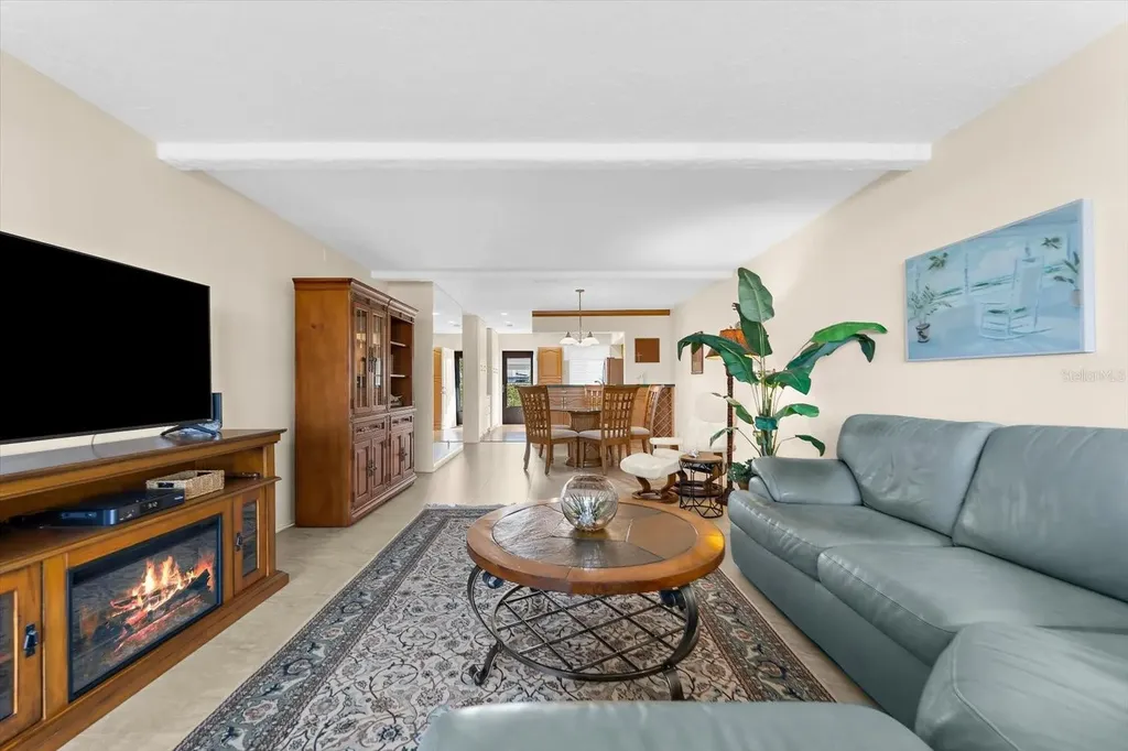 8897 Midnight Pass Road Sarasota FL 34242