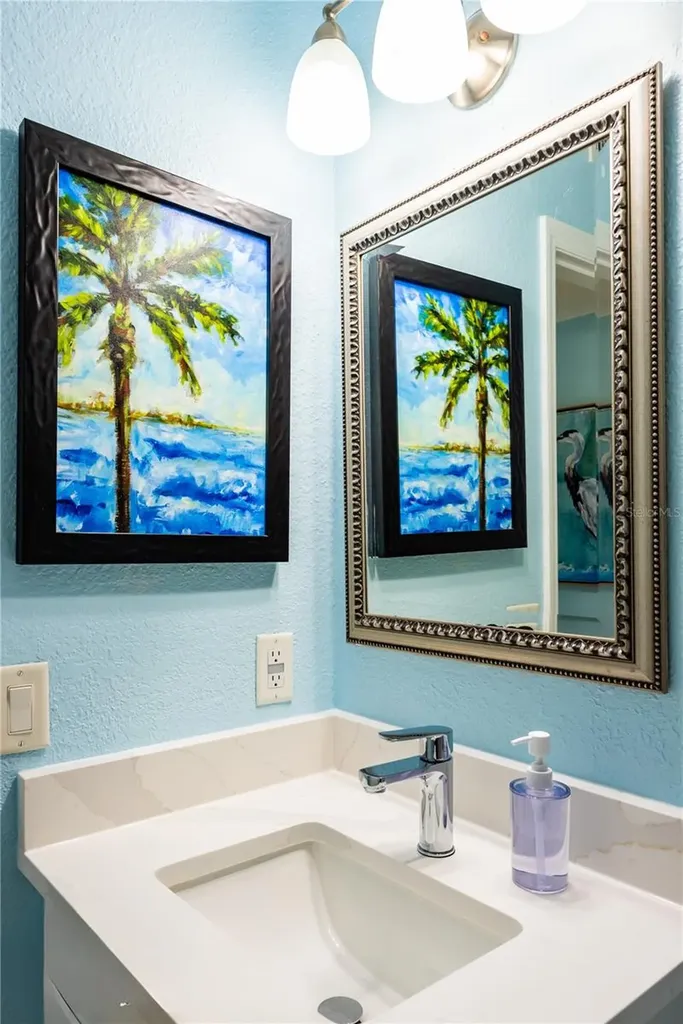 2506 N Rocky Point Drive Tampa FL 33607