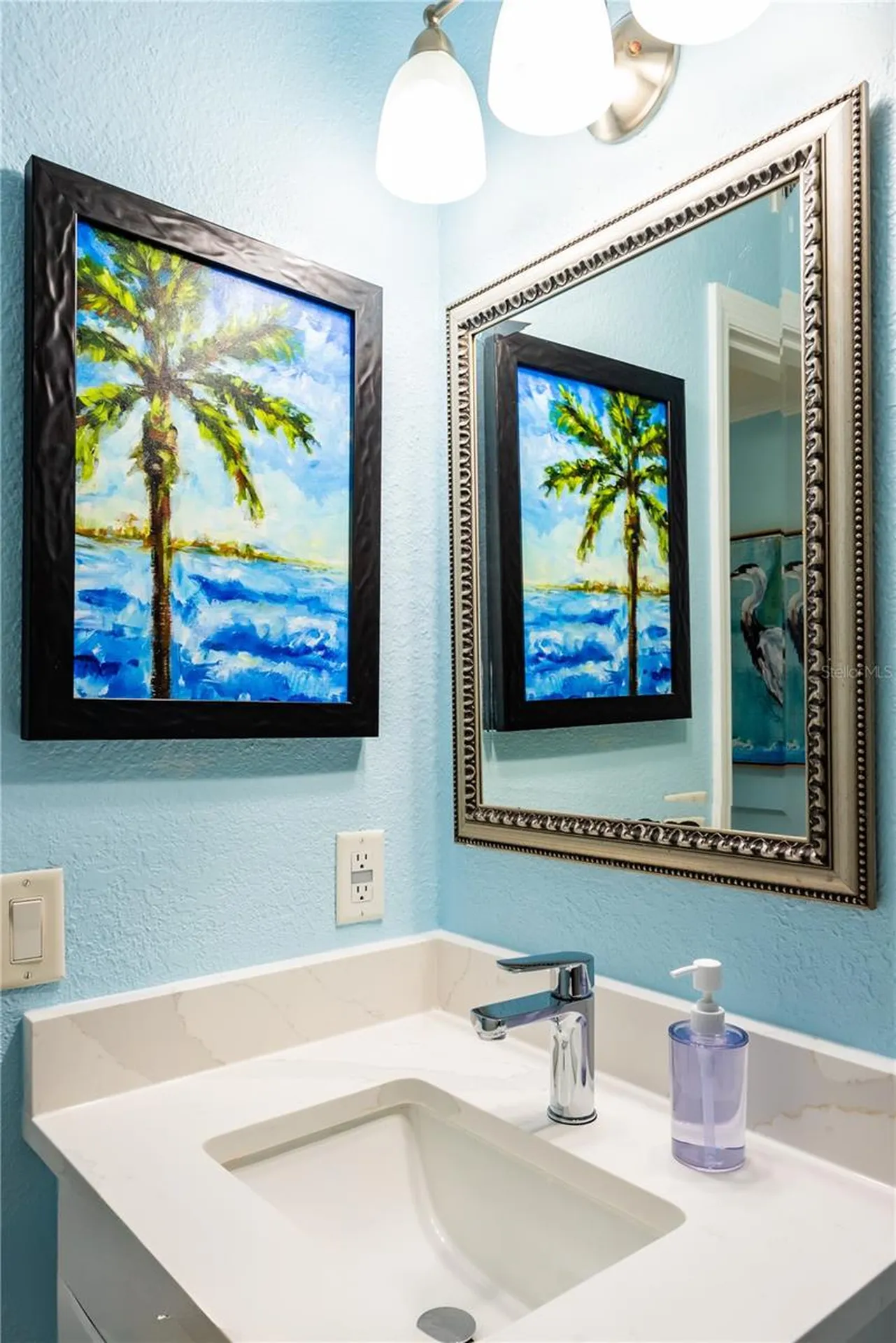 2506 N Rocky Point Drive Tampa FL 33607