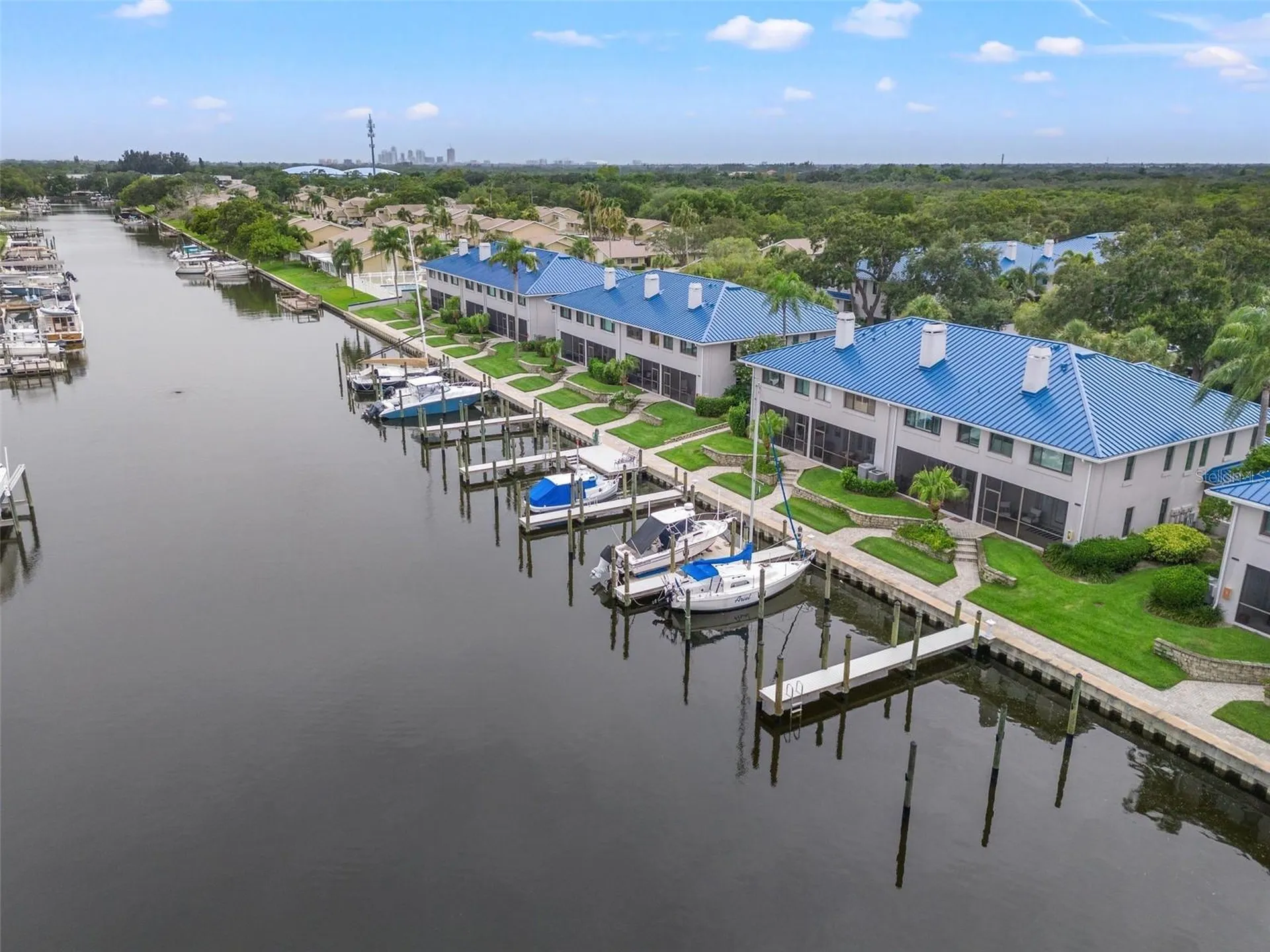 1671 Watermark Circle NE St Petersburg FL 33702