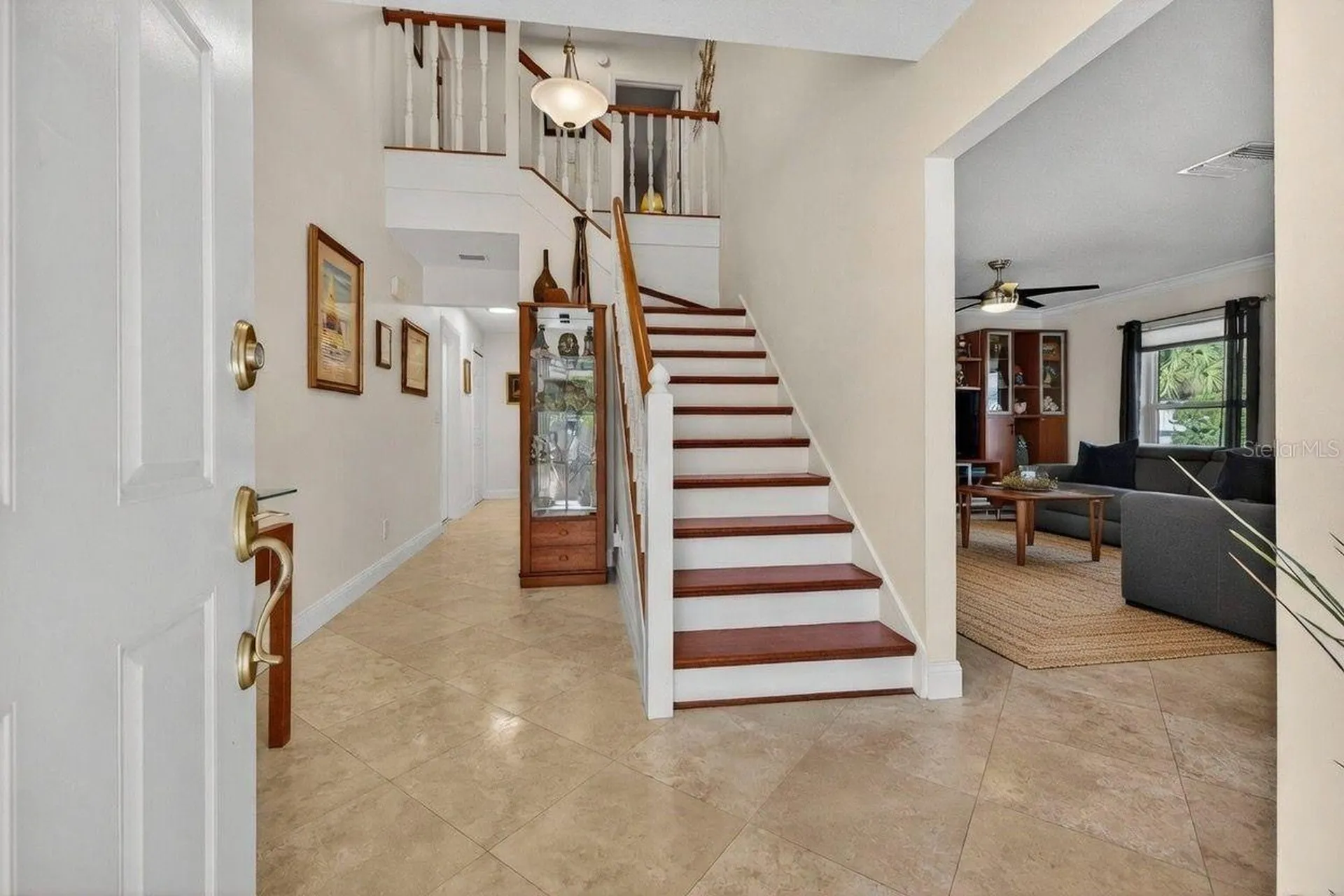 1671 Watermark Circle NE St Petersburg FL 33702