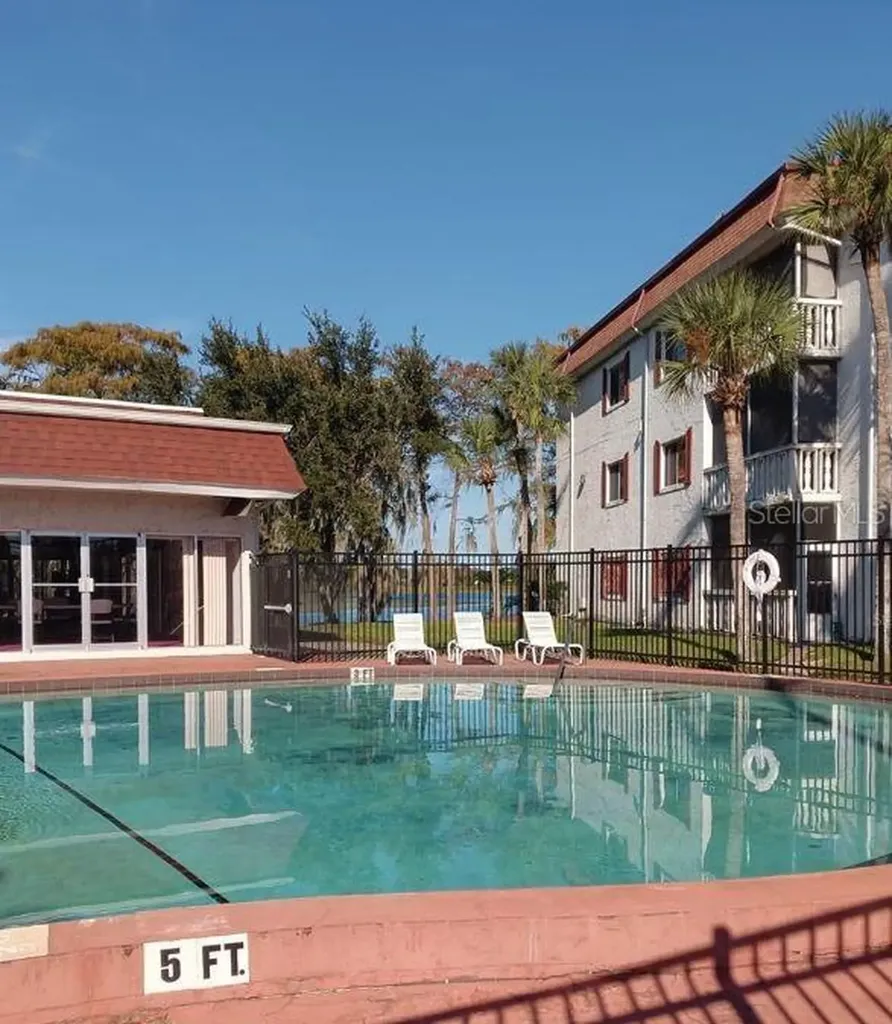 4575 S Texas Avenue Orlando FL 32839