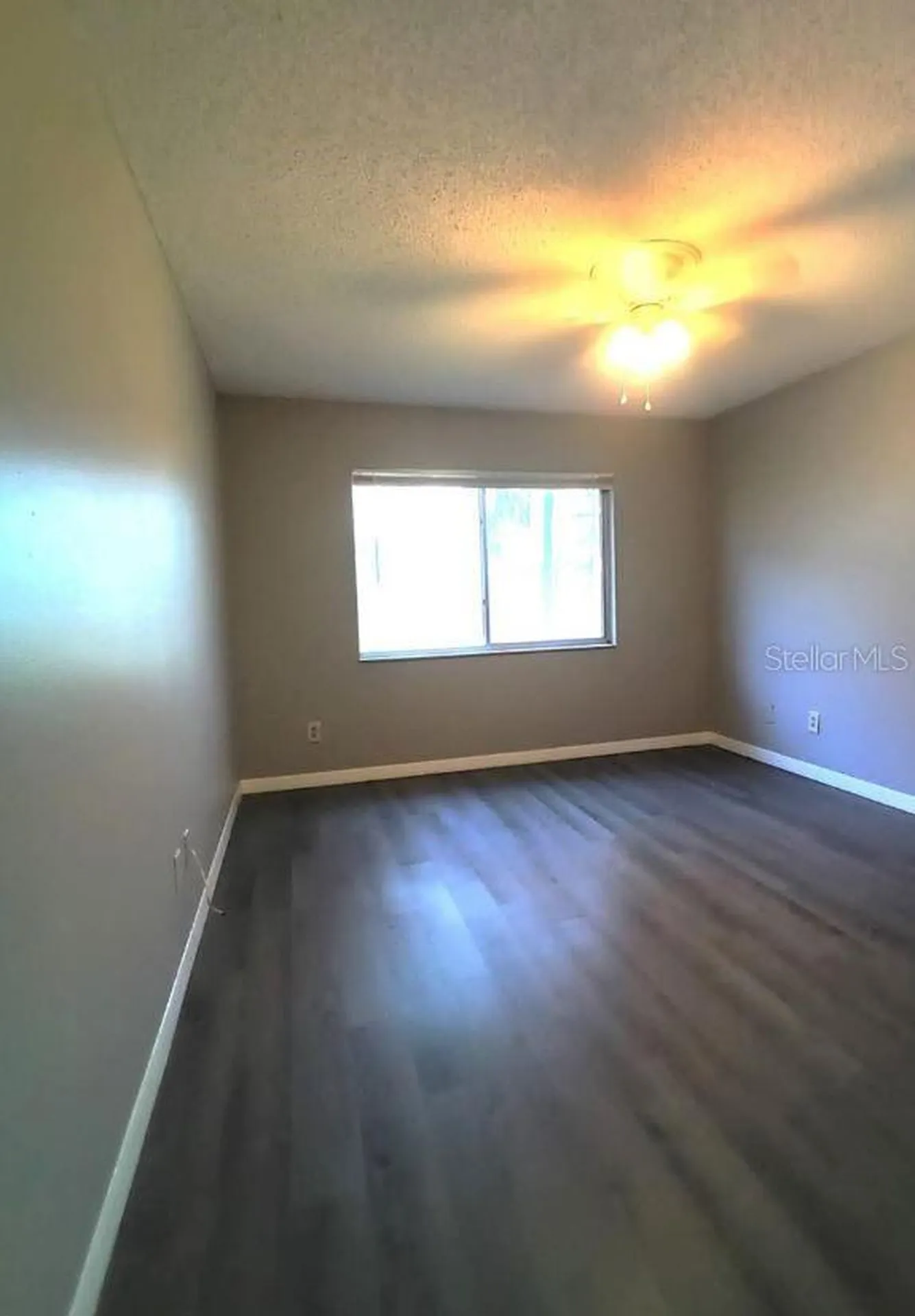 4575 S Texas Avenue Orlando FL 32839