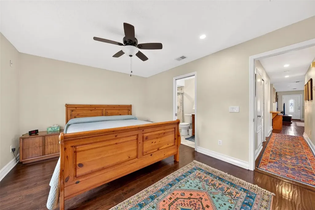 1024 Timor Avenue Orlando FL 32804