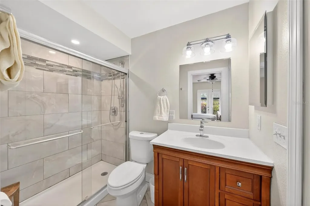 1024 Timor Avenue Orlando FL 32804
