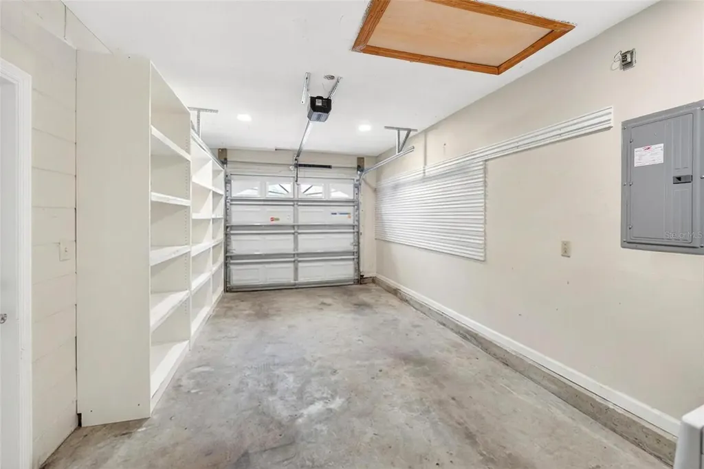 1024 Timor Avenue Orlando FL 32804