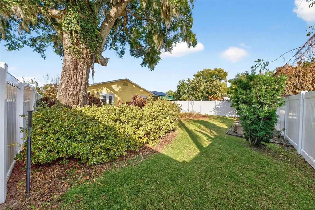 1024 Timor Avenue Orlando FL 32804