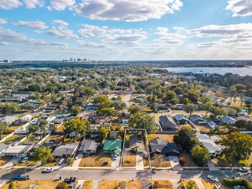 1024 Timor Avenue Orlando FL 32804