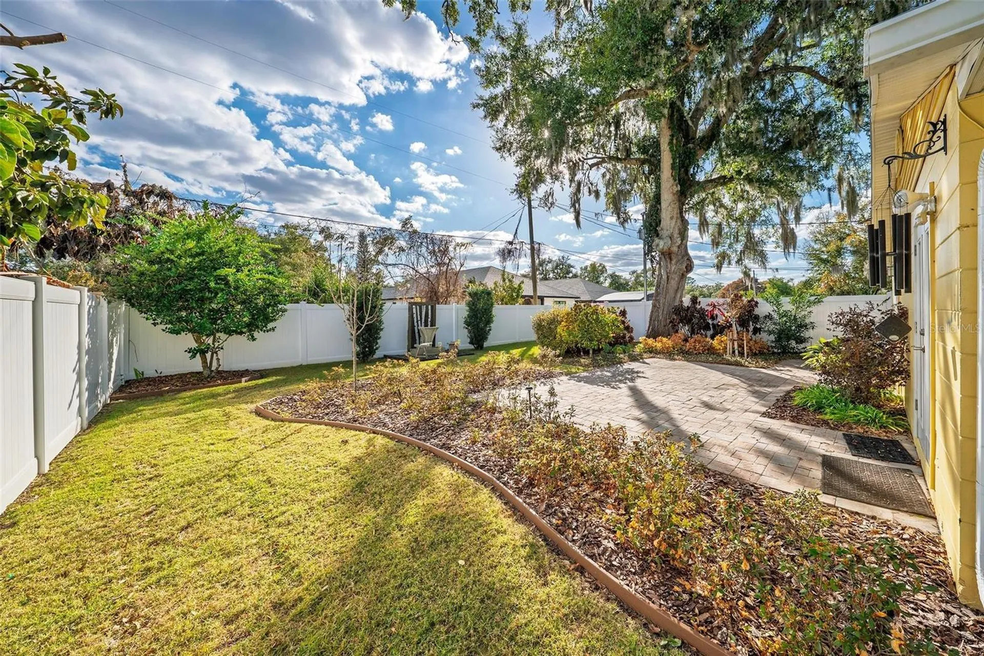 1024 Timor Avenue Orlando FL 32804