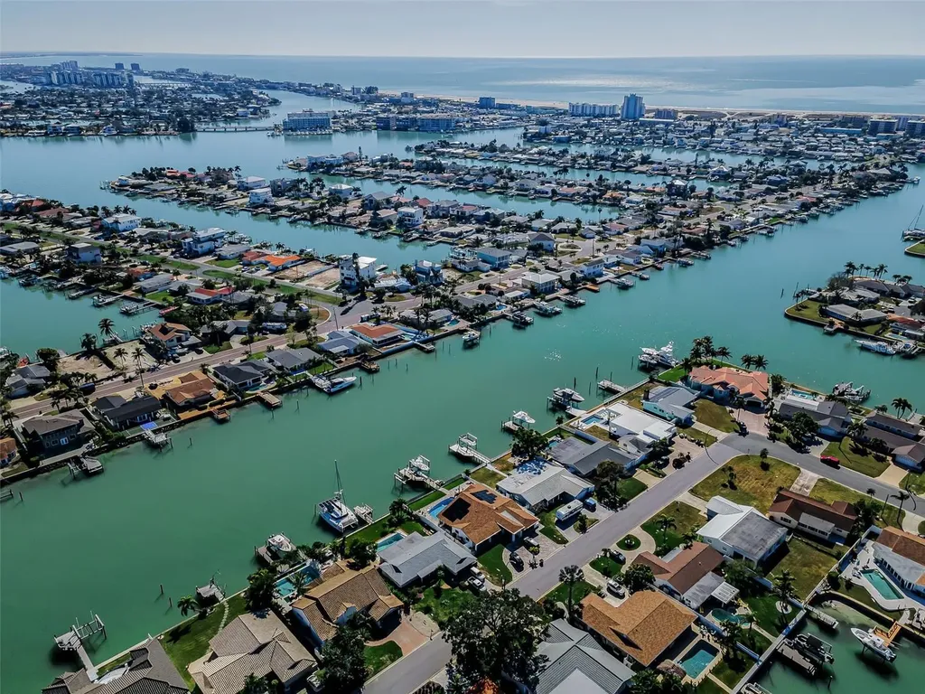 755 116th Avenue Treasure Island FL 33706