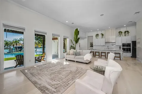 755 116th Avenue Treasure Island FL 33706