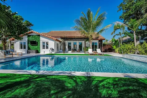 755 116th Avenue Treasure Island FL 33706