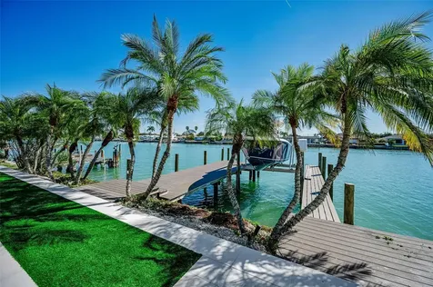 755 116th Avenue Treasure Island FL 33706