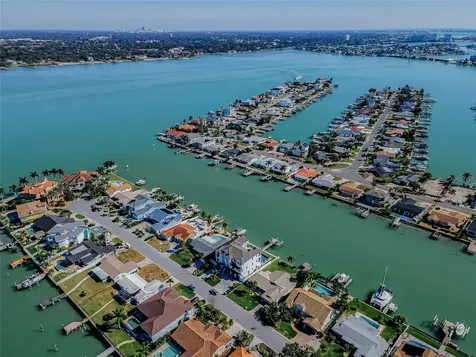 755 116th Avenue Treasure Island FL 33706
