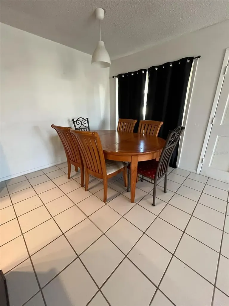 1935 S Conway Road Orlando FL 32812