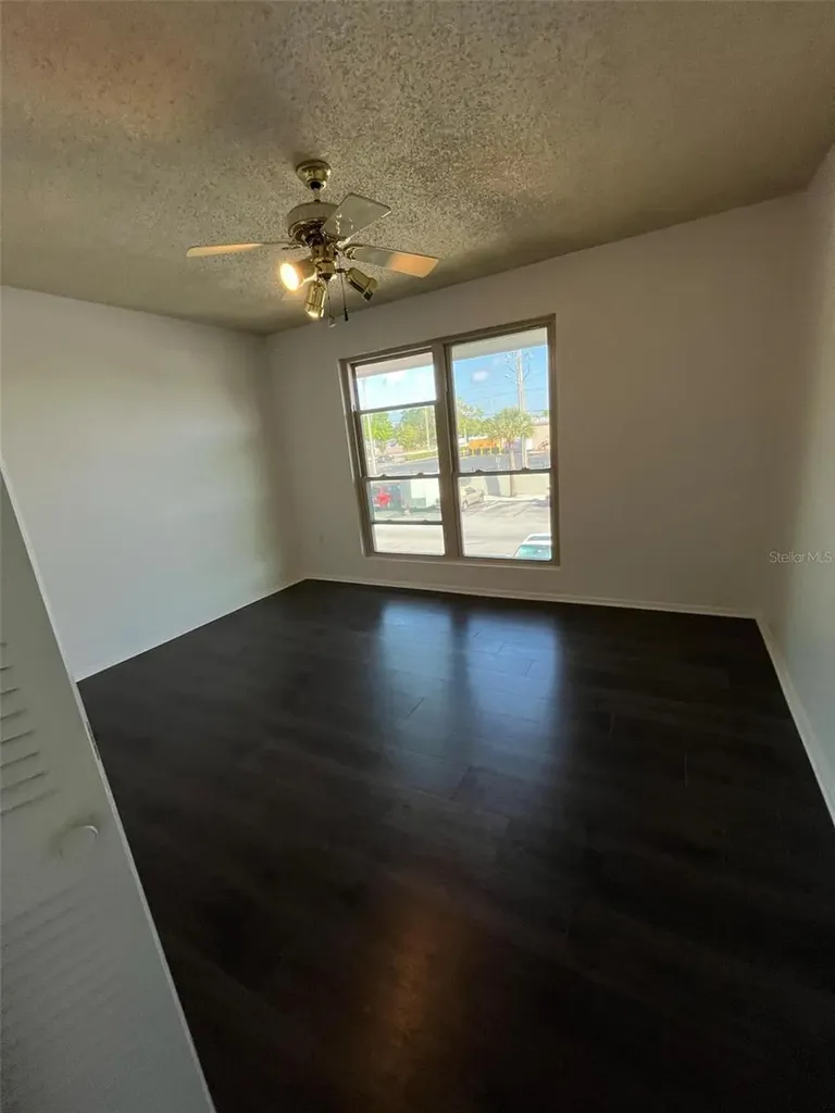 1935 S Conway Road Orlando FL 32812
