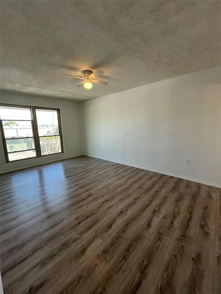 1935 S Conway Road Orlando FL 32812