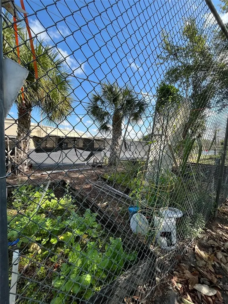 1935 S Conway Road Orlando FL 32812
