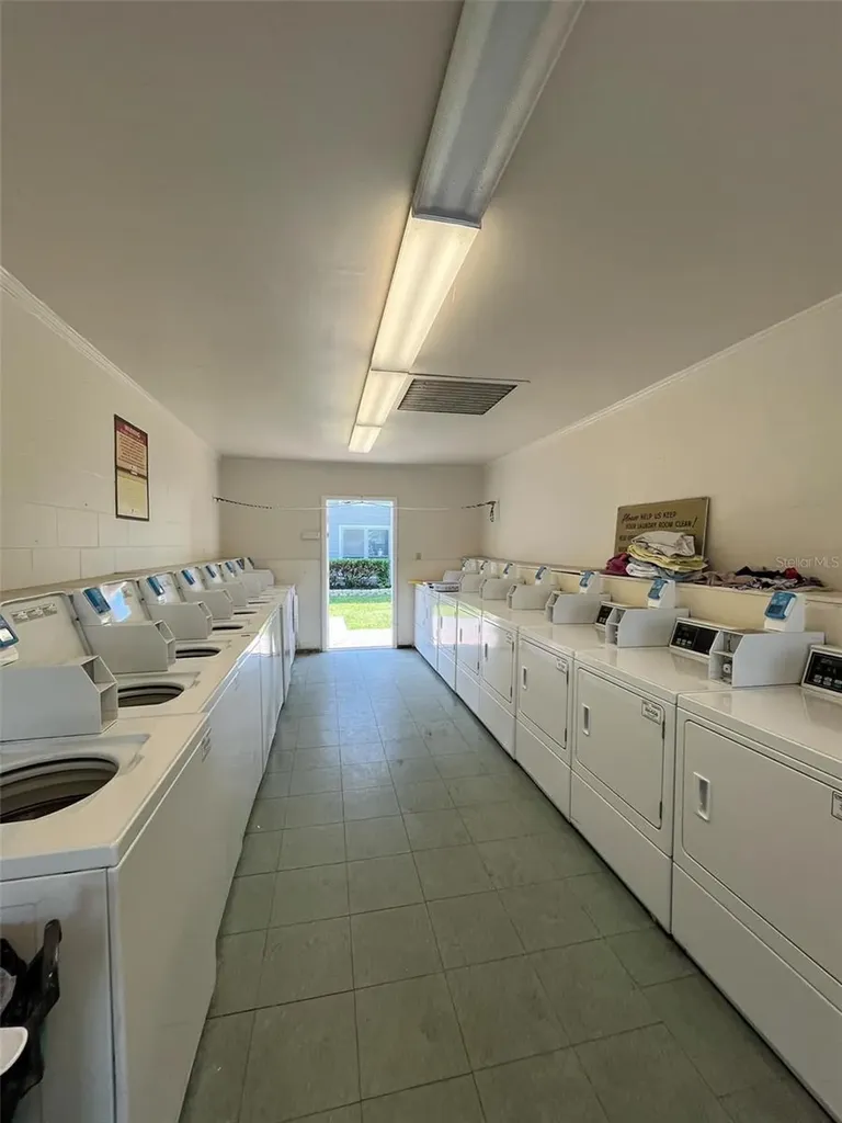 1935 S Conway Road Orlando FL 32812