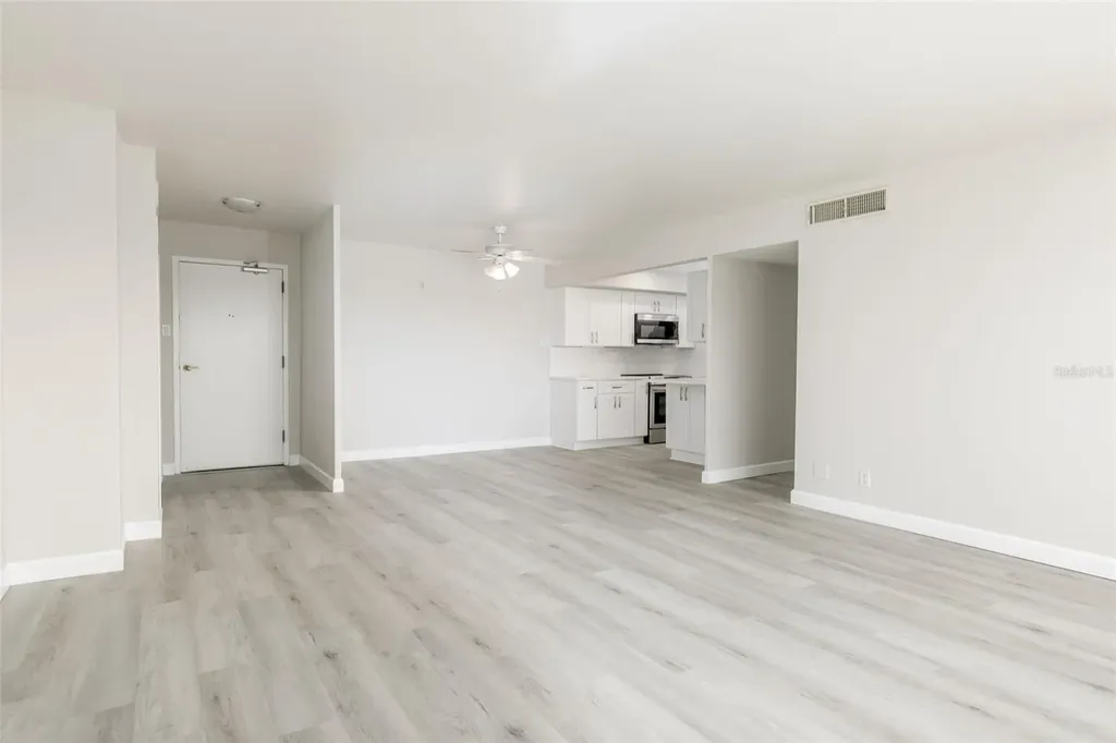 10355 Paradise Boulevard Treasure Island FL 33706