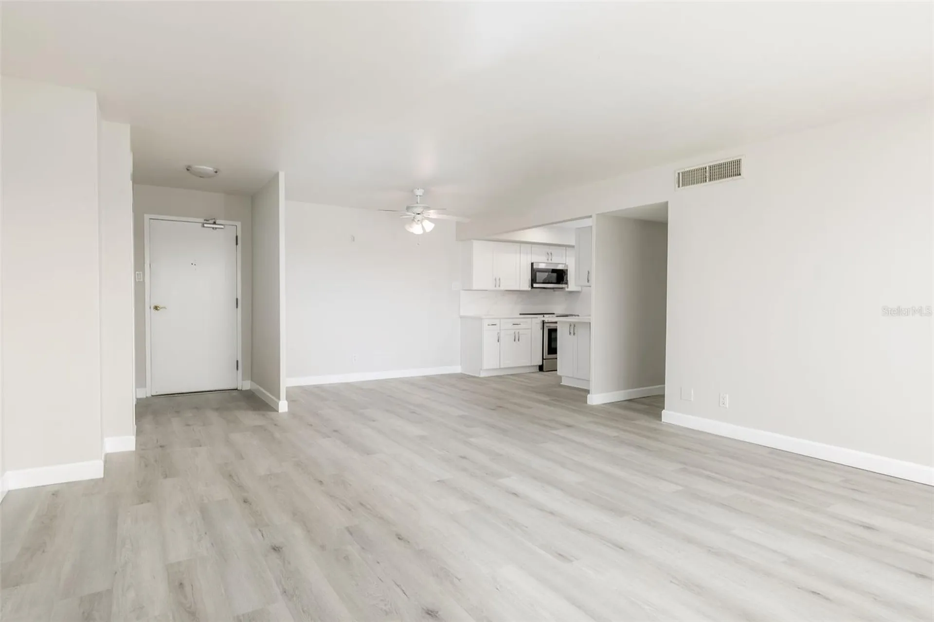10355 Paradise Boulevard Treasure Island FL 33706