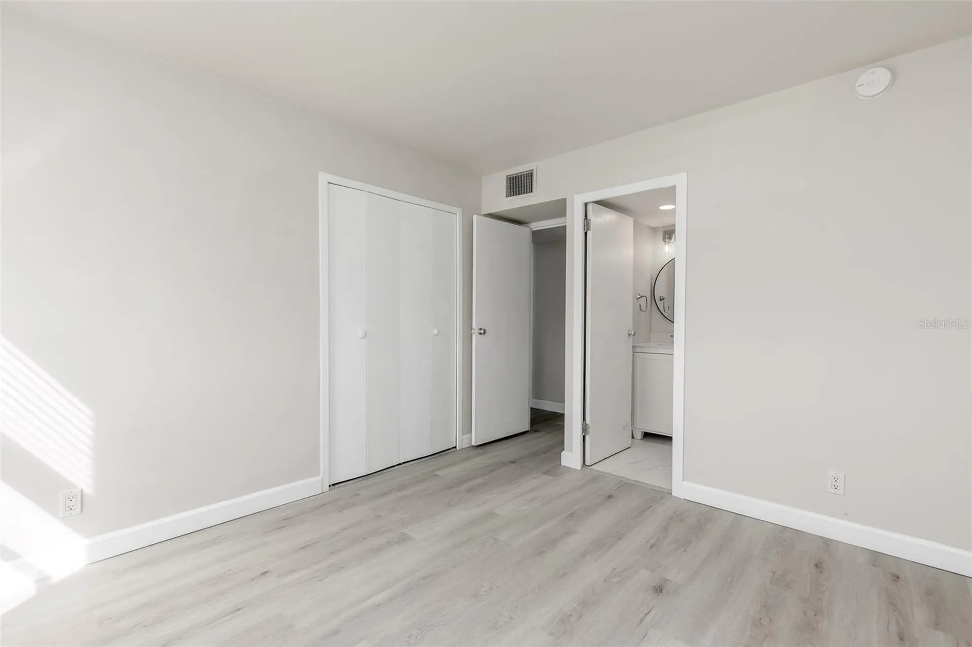 10355 Paradise Boulevard Treasure Island FL 33706