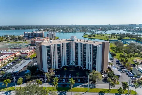 10355 Paradise Boulevard Treasure Island FL 33706