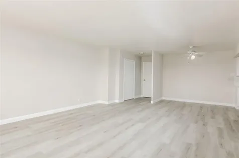 10355 Paradise Boulevard Treasure Island FL 33706