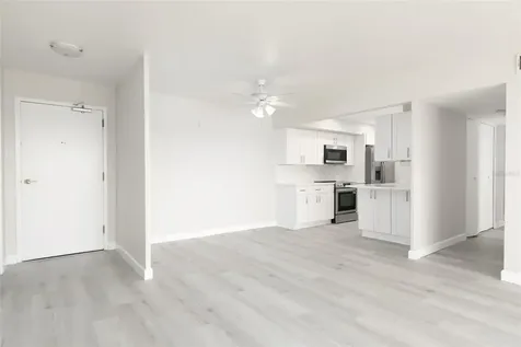 10355 Paradise Boulevard Treasure Island FL 33706